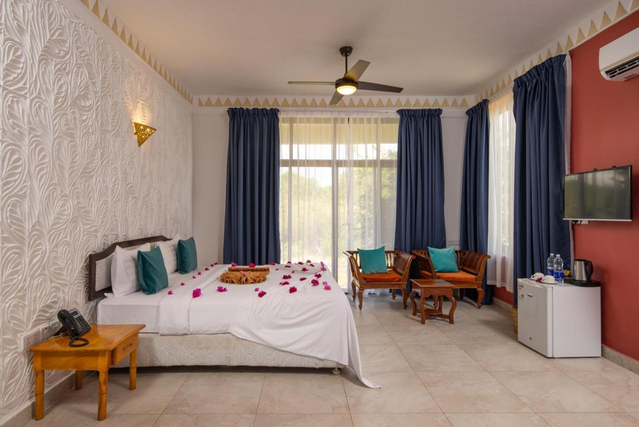 โมยา ตู เดอะ ลักชัวรี วิลลา แอนด์ เนเจอร์ รีทรีต Hotel Kiwengwa  ภายนอก รูปภาพ