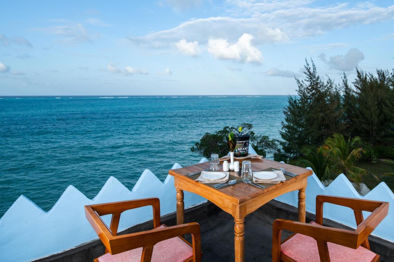 โมยา ตู เดอะ ลักชัวรี วิลลา แอนด์ เนเจอร์ รีทรีต Hotel Kiwengwa  ภายนอก รูปภาพ
