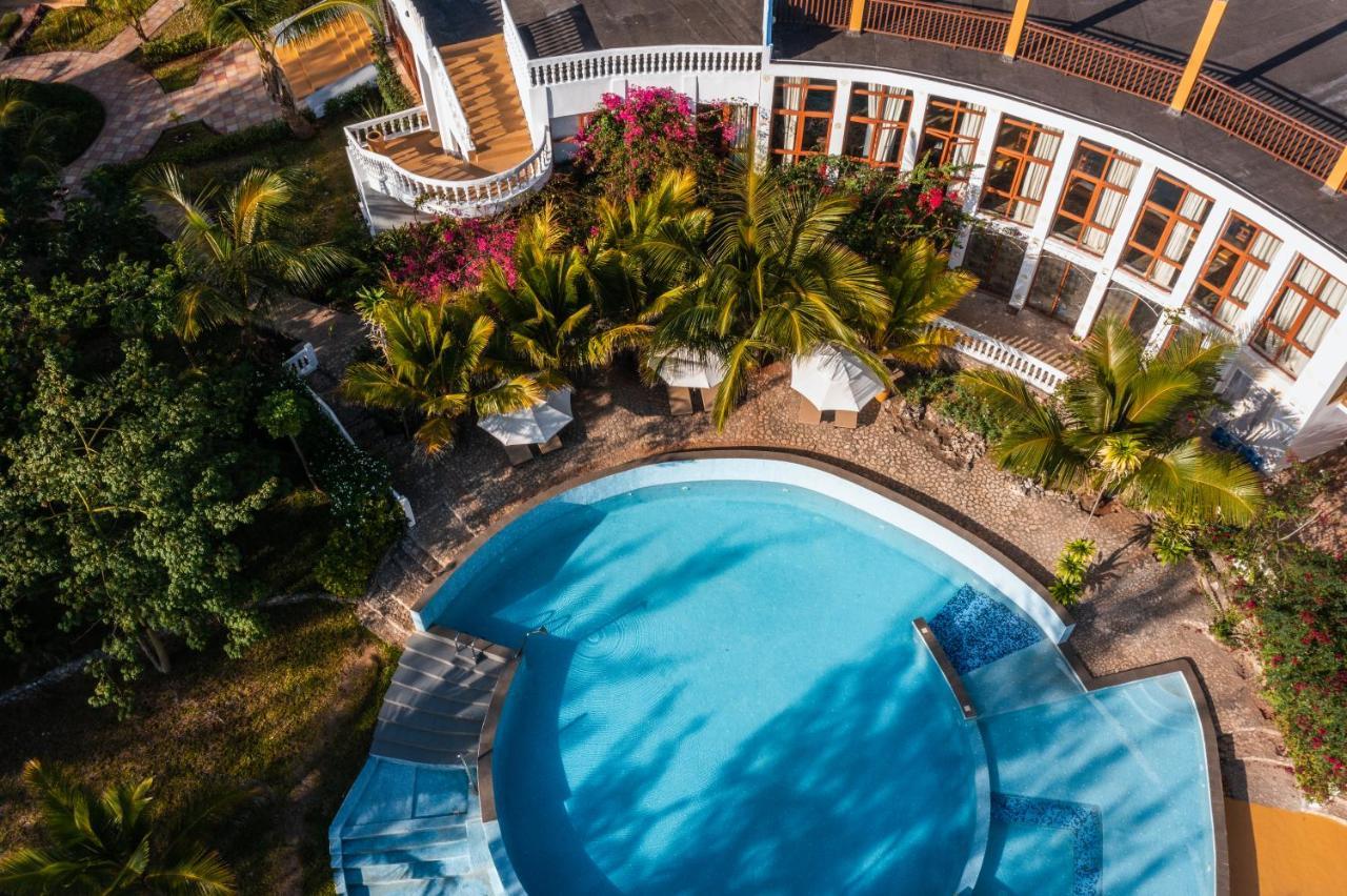 โมยา ตู เดอะ ลักชัวรี วิลลา แอนด์ เนเจอร์ รีทรีต Hotel Kiwengwa  ภายนอก รูปภาพ
